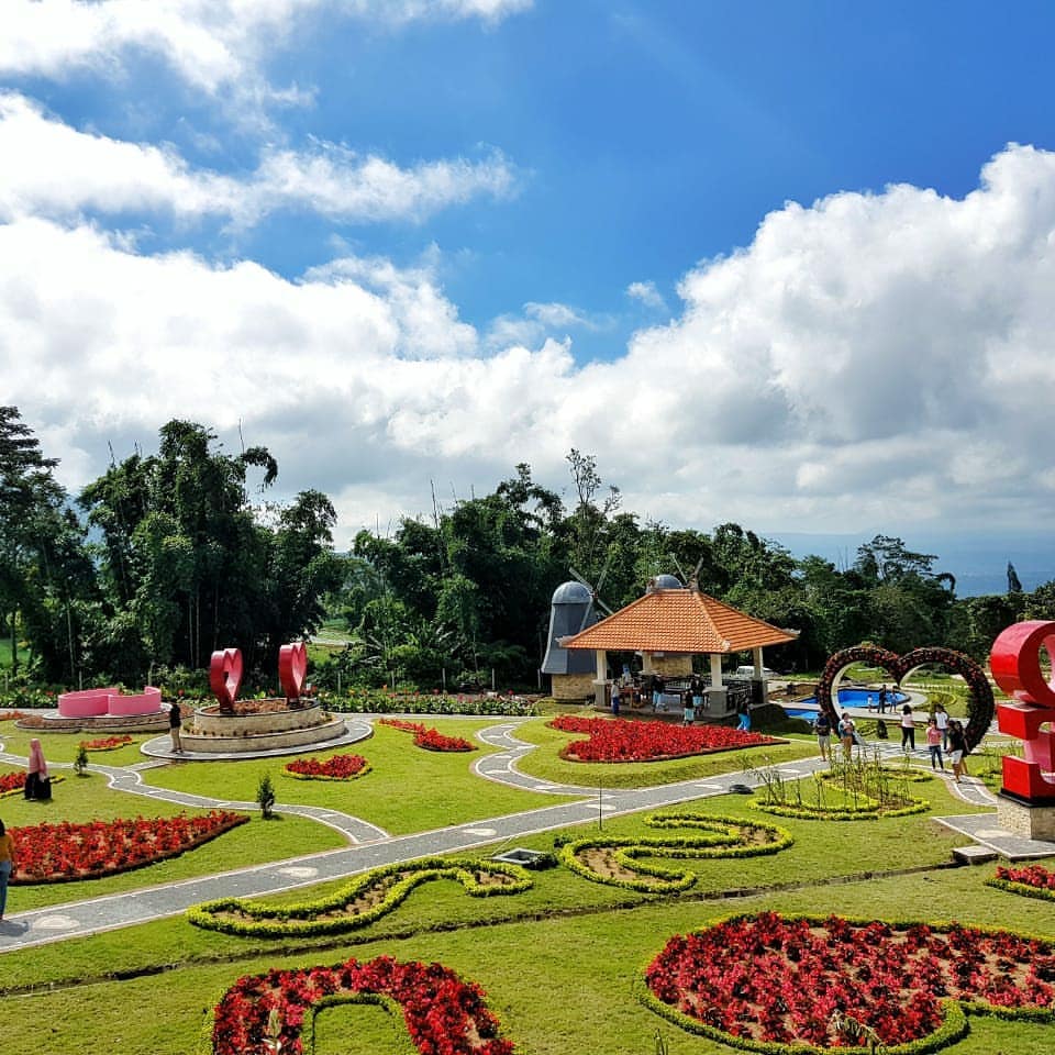 The Blooms Garden - Bali on Instagram_ _-- Y E S  _1(JPG)